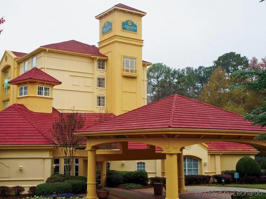 La Quinta By Wyndham Atlanta Conyers Hotel Exterior foto