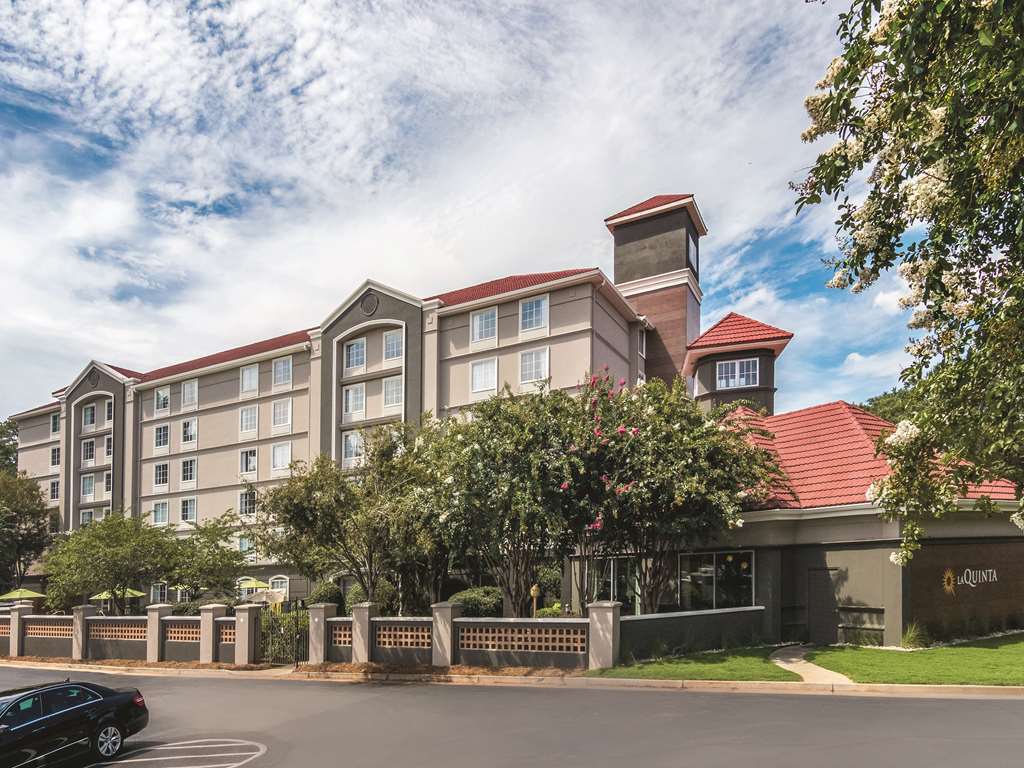 La Quinta By Wyndham Atlanta Conyers Hotel Exterior foto